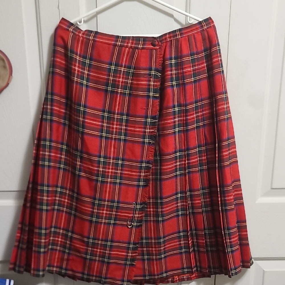 Aljean Red and Black Midi A-Line Kilt with Pleats